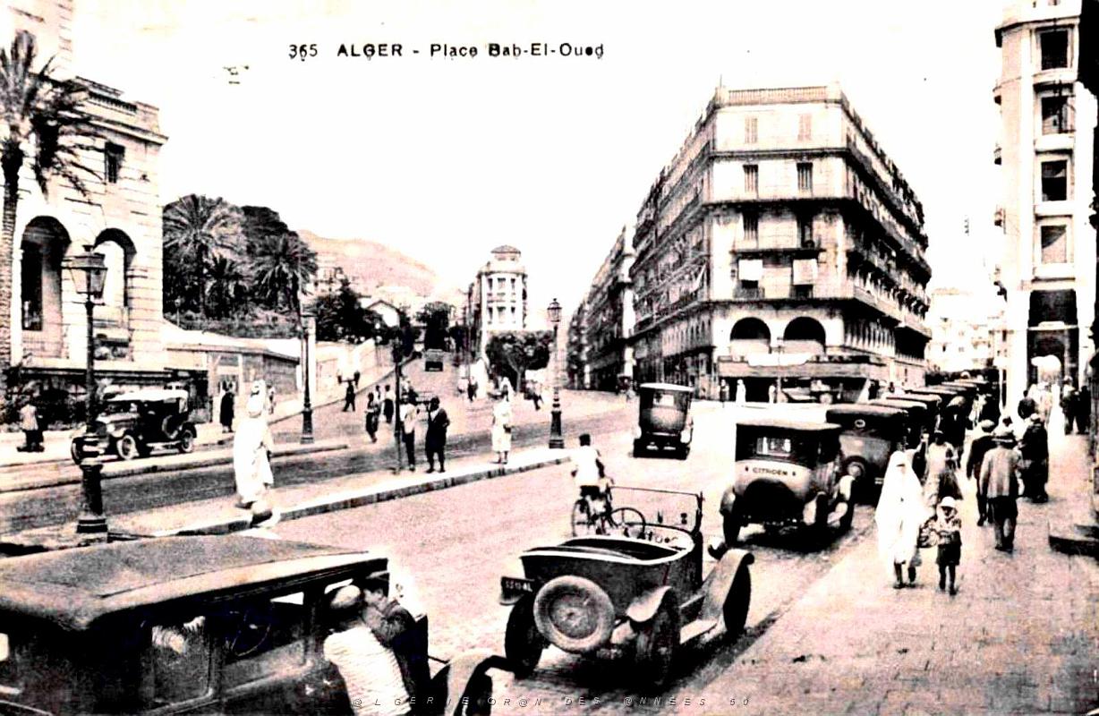 1711- Alger - Place Bab-el-Oued.jpg